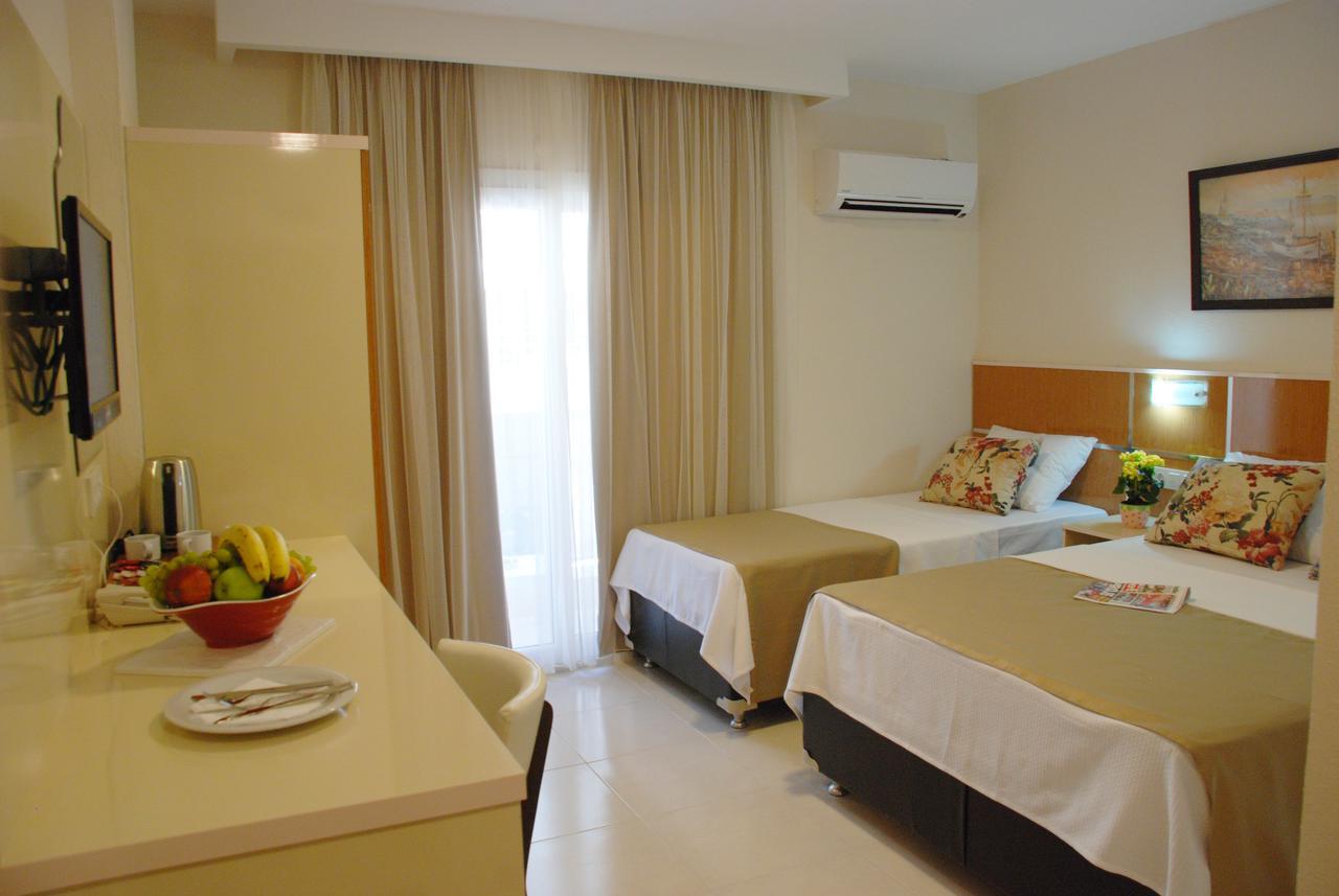סיליפקה Palm Beach Otel מראה חיצוני תמונה