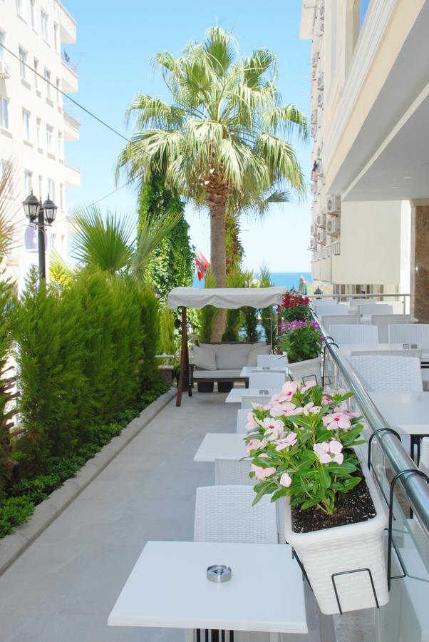 סיליפקה Palm Beach Otel מראה חיצוני תמונה